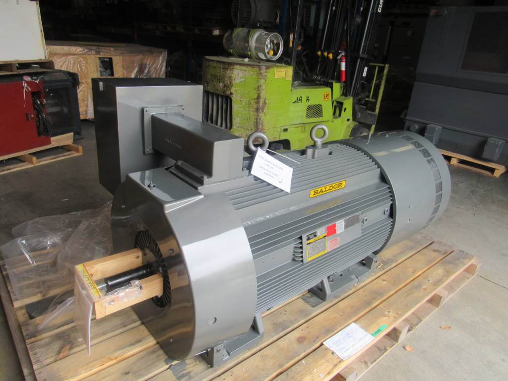 700 HP, 3600 RPM, BALDOR/RELIANCE FRAME 5810S, BBTEFC, 2300/4000V, NEW
